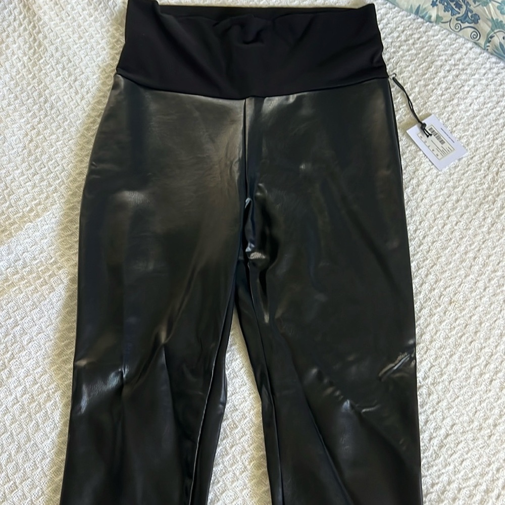 Hatch leather leggings